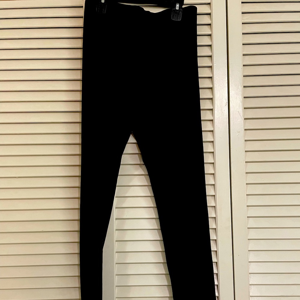 No boundaries black fleece leggings